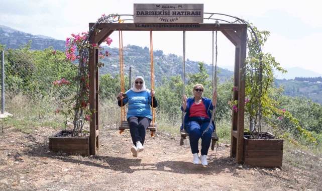 Emekli evi üyeleri, Darısekisi Örnek Köyü'nü gezdi