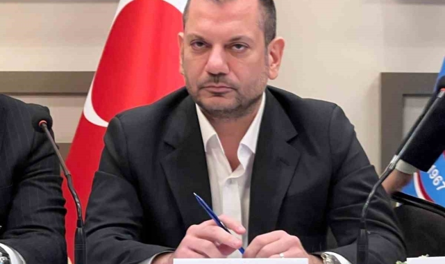 Ertuğrul Doğıan: "Her şey değişir, tek değişmeyen Trabzonspor taraftarıdır"