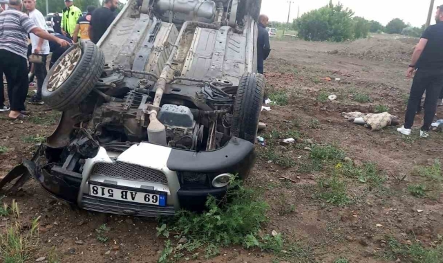 Erzincan'da trafik kazası: 4 yaralı