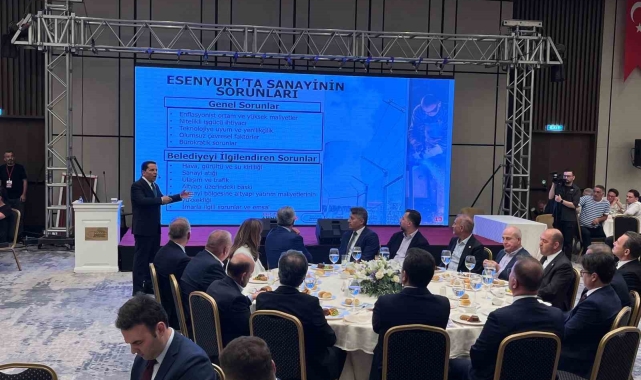 Esenyurt'ta iş insanları ve sanayiciler "Ortak Akıl Zirvesi"nde buluştu