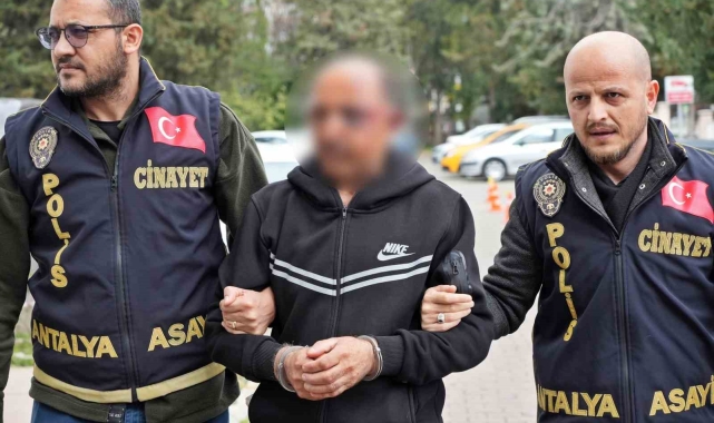 Eşini uykusunda bıçaklayarak öldüren kocaya ağırlaştırılmış ömür boyu hapis talebi