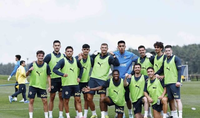 Fenerbahçe, yeni sezon hazırlıklarını sürdürdü