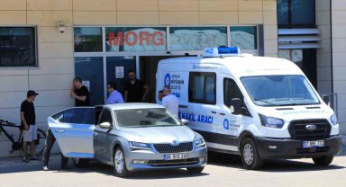 Gazeteci İsmail Küçükkaya'nın annesi tatil için geldiği Antalya'da hayatını kaybetti