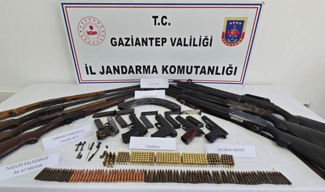Gaziantep'te 23 adet kaçak silah ele geçirildi