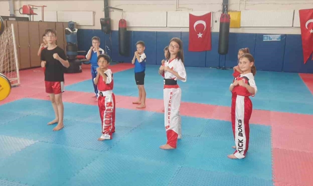 Gediz'de Yaz Spor Okulları başladı
