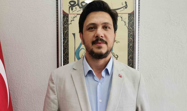 Gedizli muhtardan kimlik değiştirme uyarısı