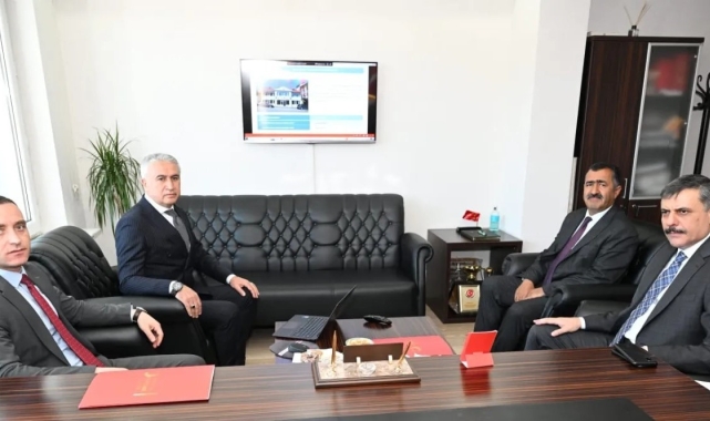 Göç ve göçmenler konuşuldu