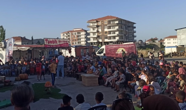 Gölbaşında 'Masal yolu' tiyatro oyunu büyük beğeni alıyor