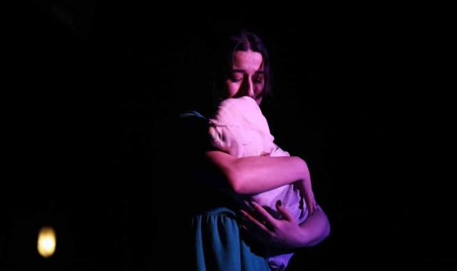 Gülmek için geldiler, unutmamak için ayrıldılar