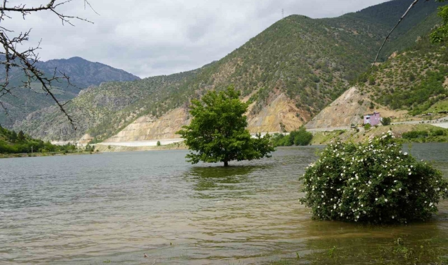 Gümüşhane'de baraj ve göletlerde suya girmek yasaklandı