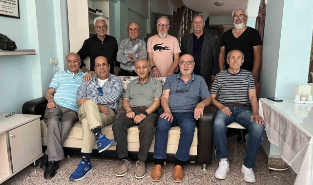 Hababam Sınıfı yıllar sonra 'vefada' buluştu