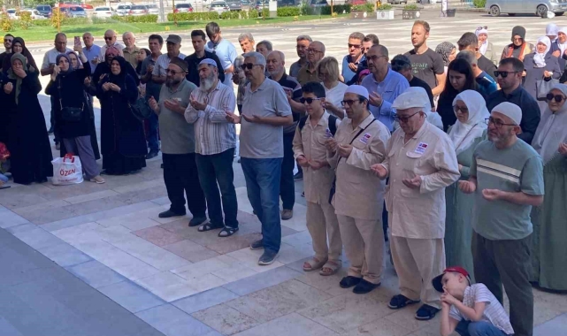 Hacı adayları dualarla uğurlandı