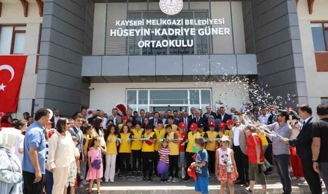 Hüseyin-Kadriye Güner Ortaokulu açıldı