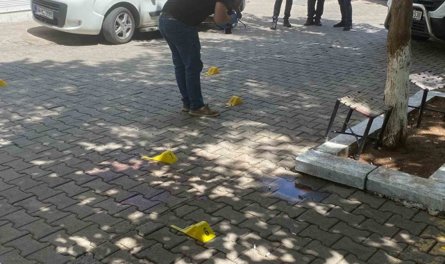 Husumetlisinin silahlı saldırısına uğrayan şahıs ağır yaralandı