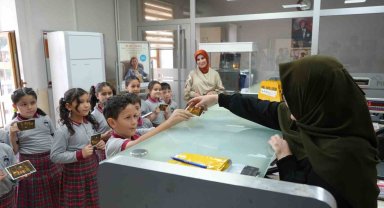 İlkokul öğrencileri, Kastamonu'nun kültür miraslarını anlatan kartpostalları Hatay ve Kırklareli'ndeki arkadaşlarına gönderdi