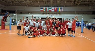 İşitme Engelliler Erkek Milli Voleybol Takımı dünya şampiyonu