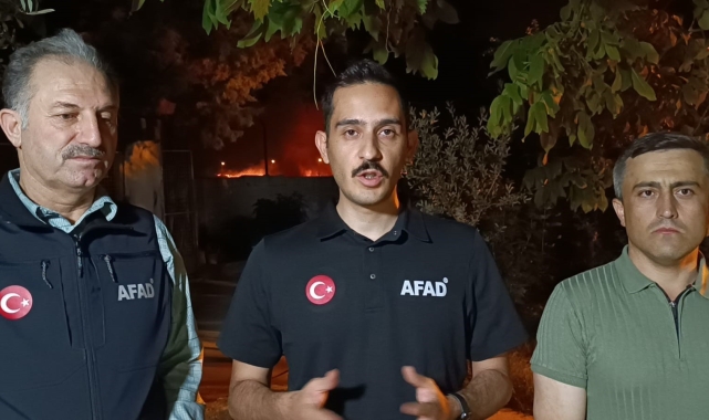 İslahiye Kaymakamı Soylu: "Yangına 250 üzerinde araç ve 600 üzerine personelle müdahale ediliyor"