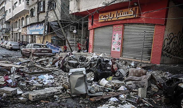 İSRAİL ORDUSUNUN GAZZE'NİN KUZEYİNE DÜZENLEDİĞİ SALDIRIDA 4 FİLİSTİNLİ ÖLDÜ!