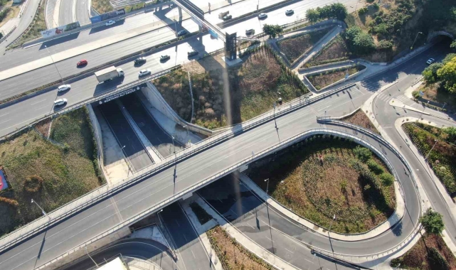 İstanbul'da bayramın 1. gününde yollar boş kaldı