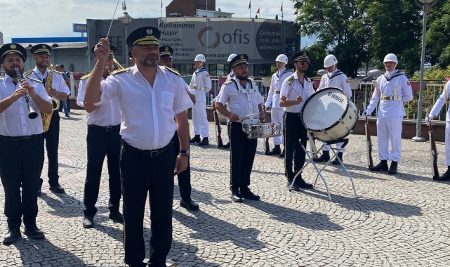 İzmit'in kurtuluşunun 103'üncü yılı