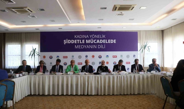 Kadına yönelik şiddetle mücadelede medyanın dili bu toplantıda konuşuldu