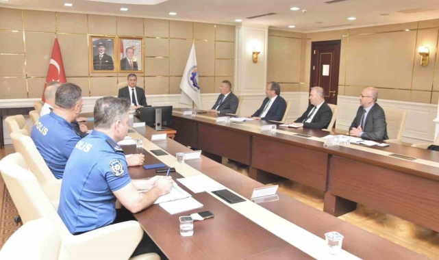 Karabük'te YKS tedbirleri ele alındı