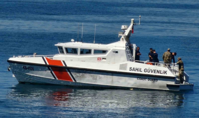 Karadeniz açıklarındaki şüpheli cismi çıkartma çalışmaları başladı