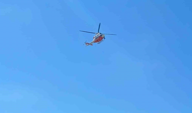 Karadeniz'de kaybolan 16 yaşındaki çocuğun arama çalışmalarına helikopter katıldı