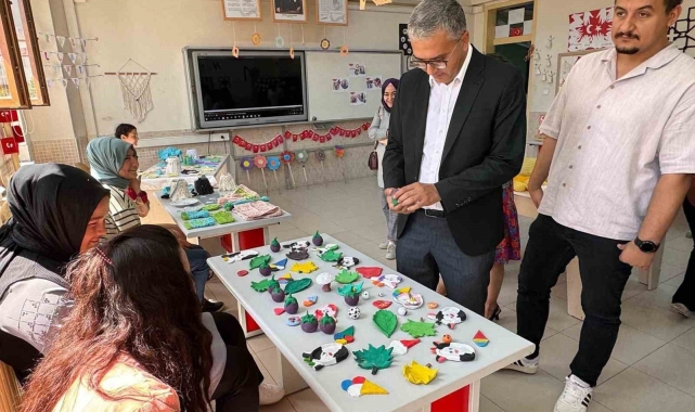 Karapınar'da özel öğrencilerin ürünleri sergilendi