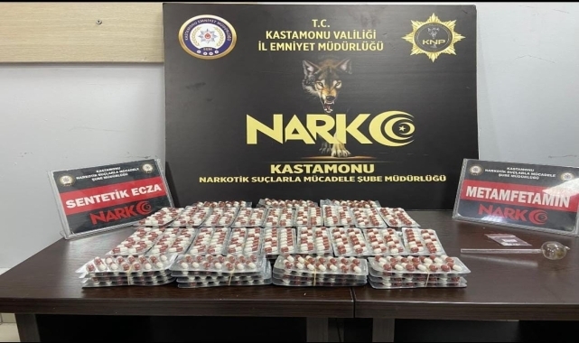 Kastamonu'da uyuşturucu operasyonunda yakalanan 2 şüpheli tutuklandı
