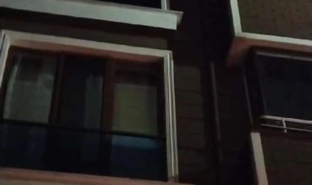 Kastamonu'da mutfakta çıkan yangında 3 kişi dumandan etkilendi