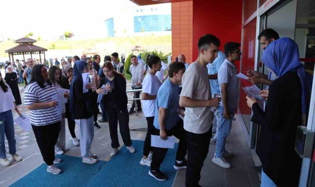 Kastamonu'da YKS heyecanı başladı