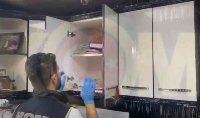 Kayseri'de 'çek-senet' operasyonu: 3 gözaltı