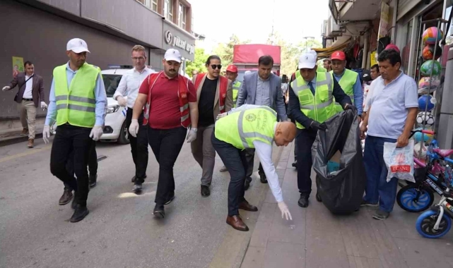 Kırıkkale'de temizlik seferberliği: Başkan Önal ve ekibi sahada