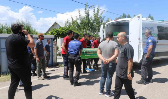 Komşusunu kürekle öldüren sanığa müebbet hapis cezası