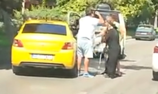 Korumak istediği yolcu taksisi ile son sürat uzaklaştı, şoför arkasından bakakaldı
