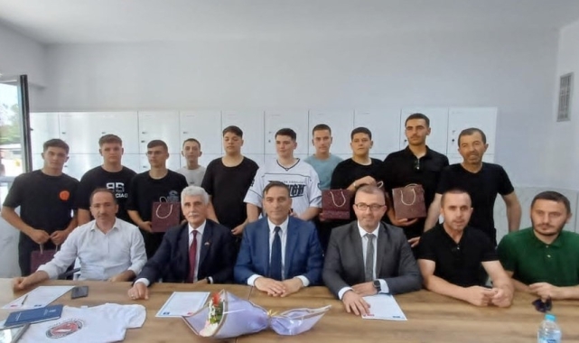 Kosova ile eğitim kardeşliği