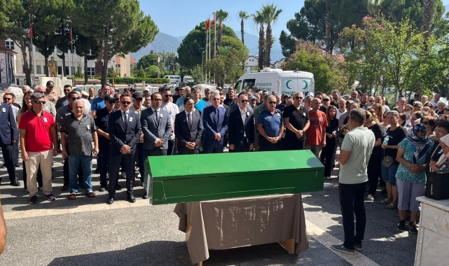 Köyceğiz'de adliye memuru mesai sırasında kalp krizi geçirip hayatını kaybetti