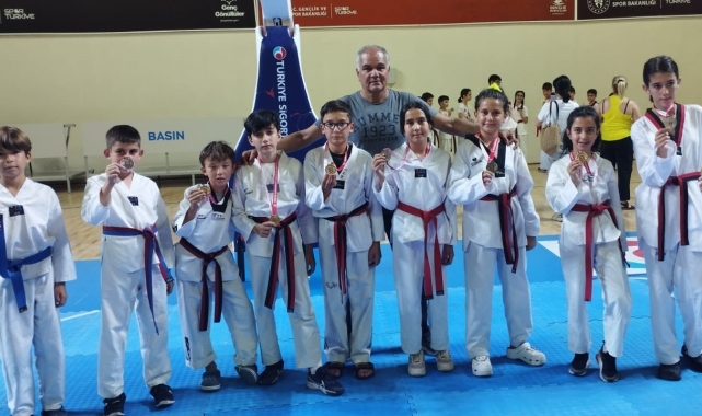 Köyceğizli Taekwondocular 5 birincilik 3 ikincilik kazandı