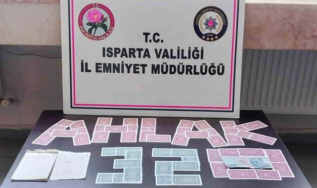Kumar operasyonunda 4 şahsa 25 bin 700 TL para cezası uygulandı