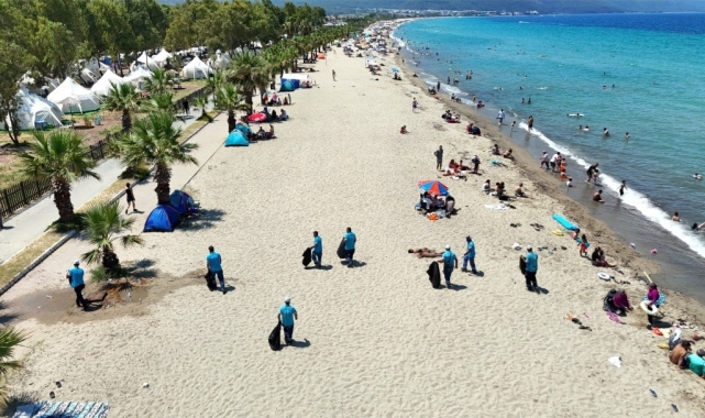 Kuşadası'nda Kurban Bayramı tatilinin ilk 5 gününde 1645 ton çöp toplandı