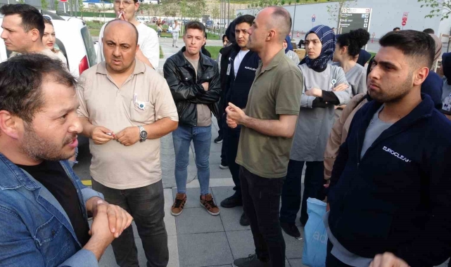 Kütahya Şehir Hastanesi'nin temizlik işçileri 'iş bırakma eylemi' yaptı