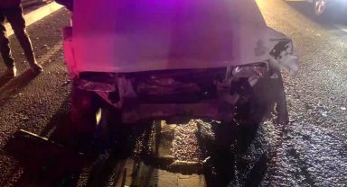 Kütahya'da minibüs ile otomobil çarpıştı: 1 yaralı