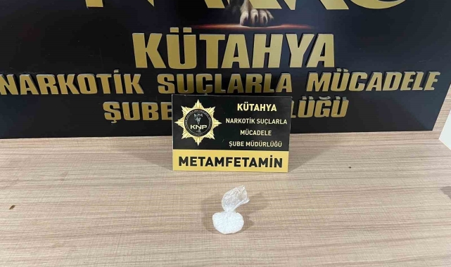 Kütahya'da otobüs koltuğa gizlenmiş uyuşturucu ele geçirildi