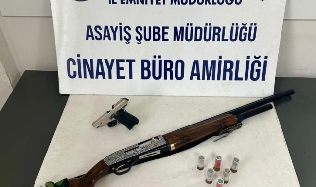 Kütahya'da silahla yakalanan 2 kişi gözaltına alındı