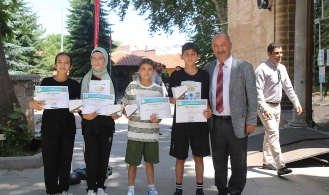 Kütahya'da tarihi mekanlarda oryantiring coşkusu