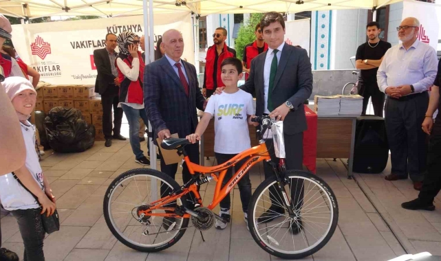 Kütahya'da vakfiyelerdeki hayır şartları yerine getiriliyor