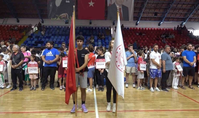 Kütahya'da Yaz Spor Okulları ve Engelsiz Spor Okulları açıldı