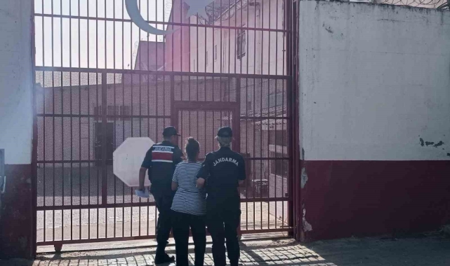 Mahkemede hakkında tekrar yakalama kararı çıkarılan şahsı Jandarma yakaladı