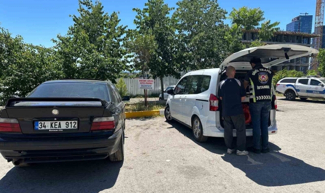Maltepe'de drift atan sürücüye para cezası